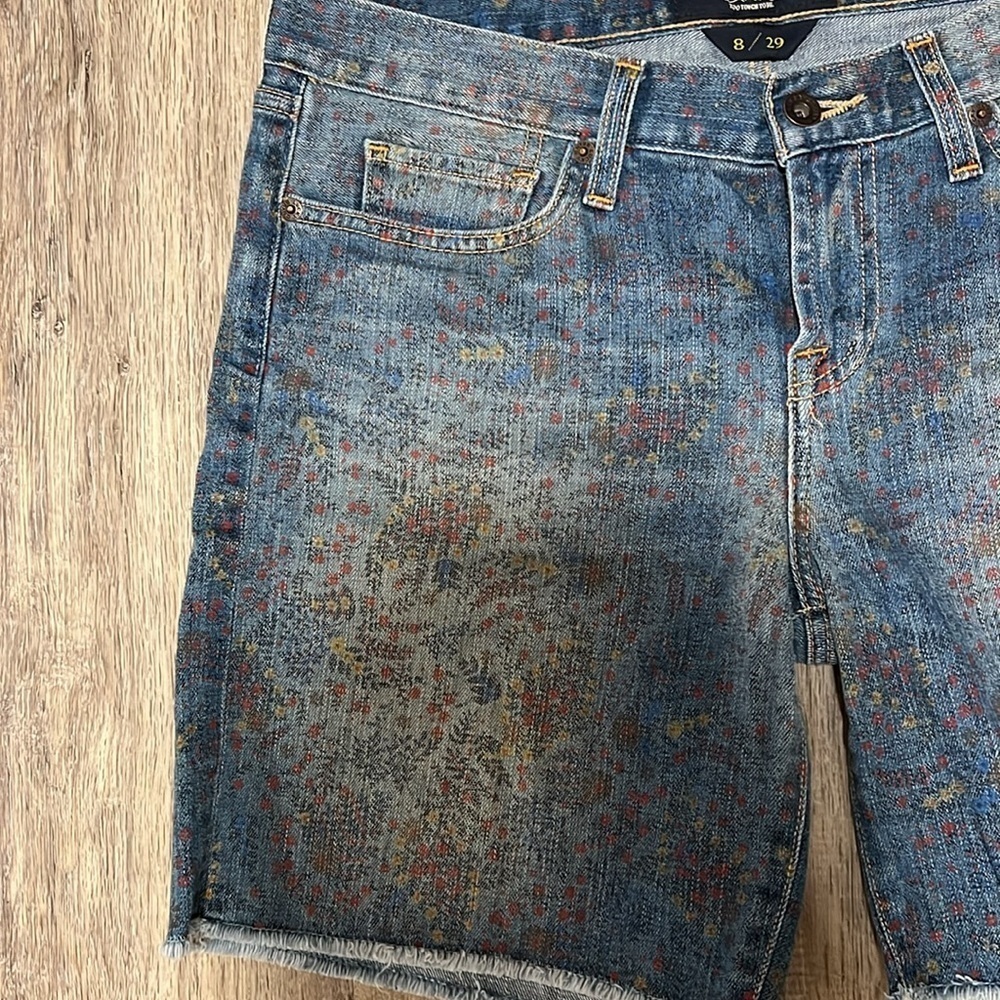Lucky Brand Abbey DBL Roll Wildflower Paisley Short​​​​ - Picture 4 of 16